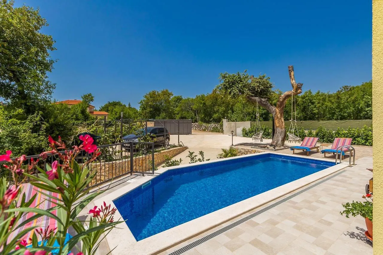 Holiday home Holiday House Villa Jozi Gabonjin